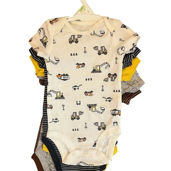 Carter's Construction Theme Bodysuit Outfits
 3mo Set of 5 New - Picture 2 of 7